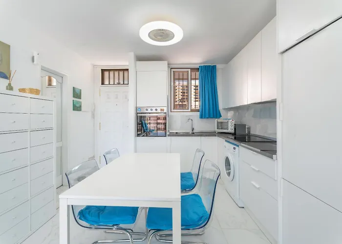 Apto Feliz Playa Cristianos 아파트 *